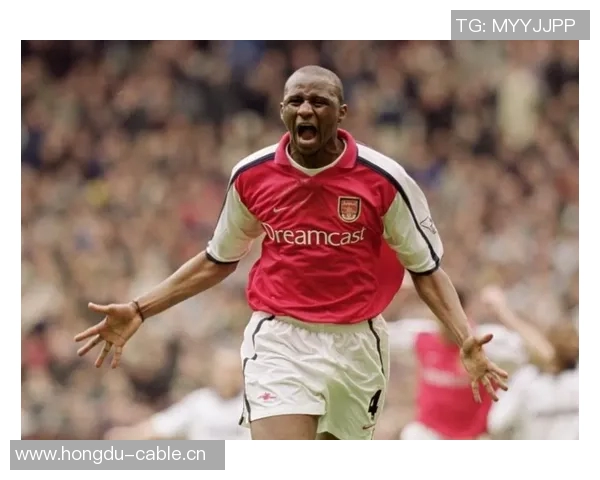 维埃拉盛赞阿森纳实力提升直言球队有望争夺英超冠军