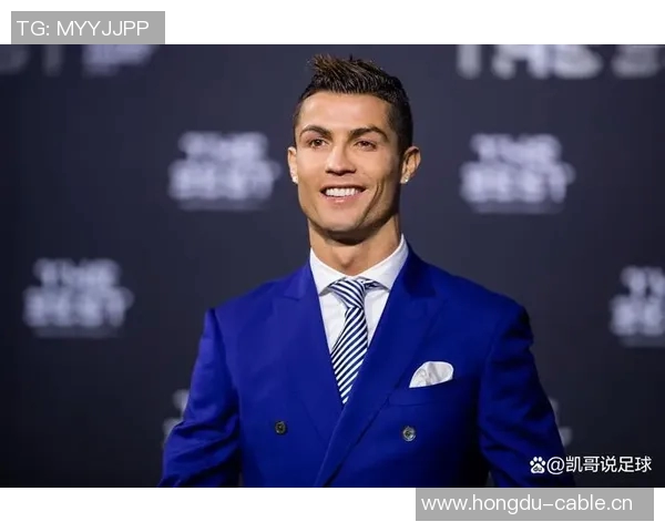 四十岁C罗社交媒体分享新照依旧帅气时尚引人注目